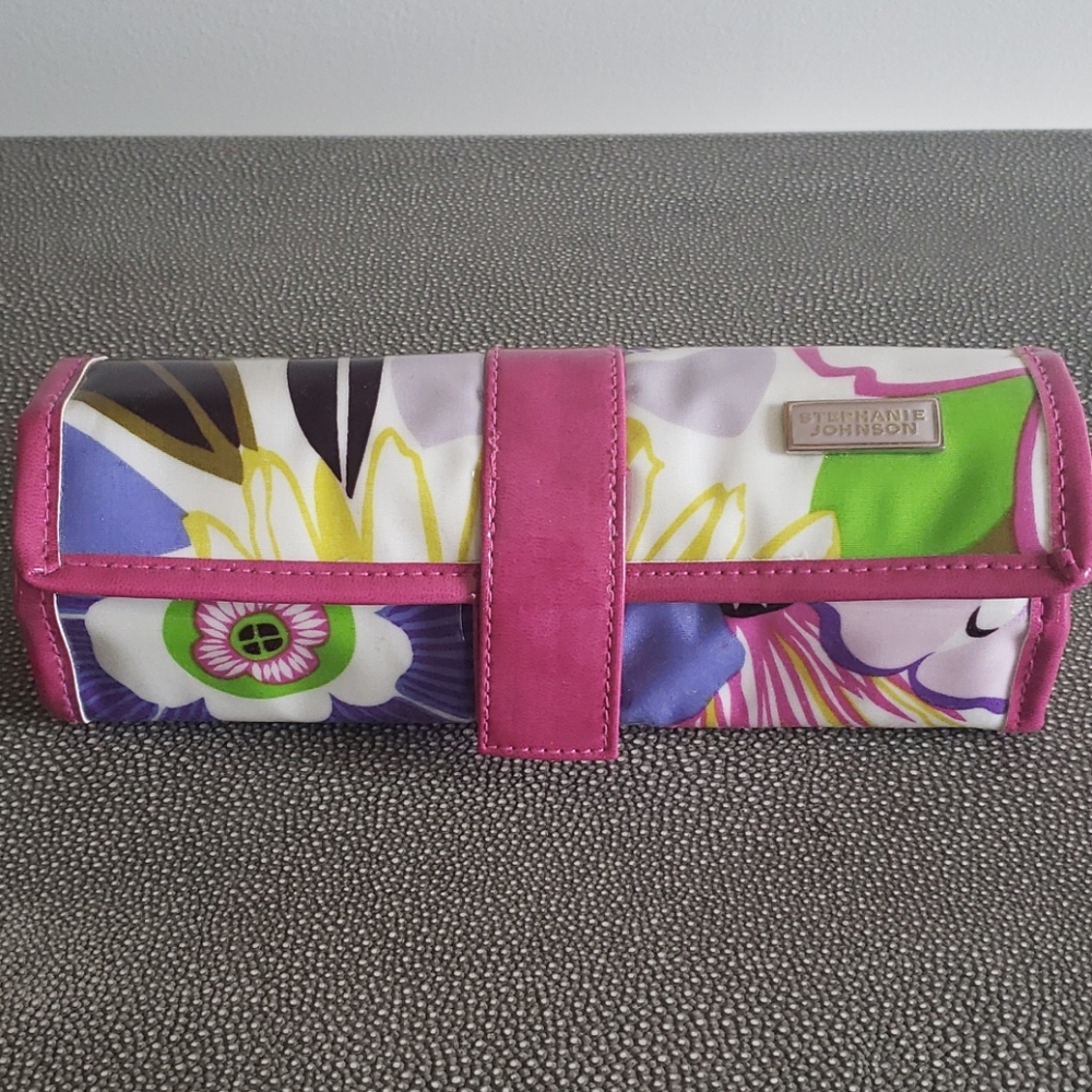 Stephanie Johnson travel jewelry case